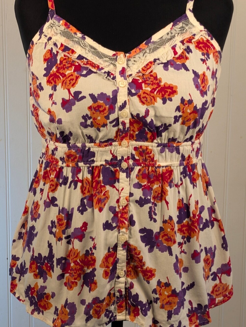 Decree Floral Button-Front Spaghetti Strap Cottagecore Top Size L/G